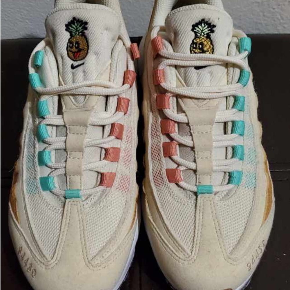 Air Max 95 NRG Pineapple brand new never work mint condition